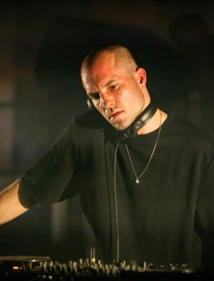 Makam presents The Archive live