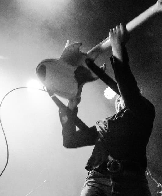 Dion Lunadon @ Sjock