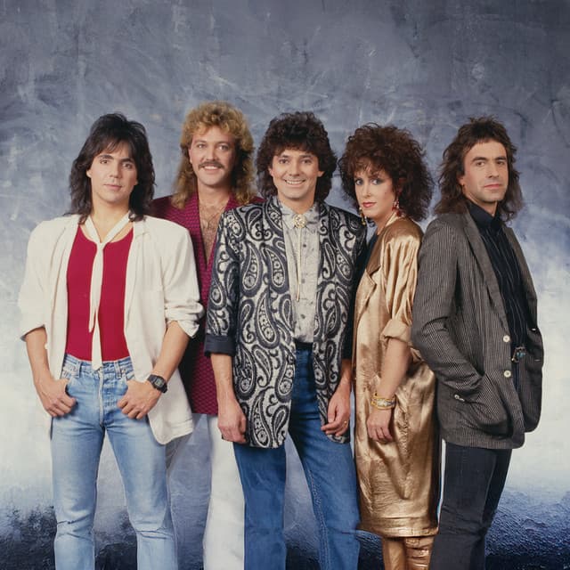 Starship featuring Mickey Thomas (USA)
