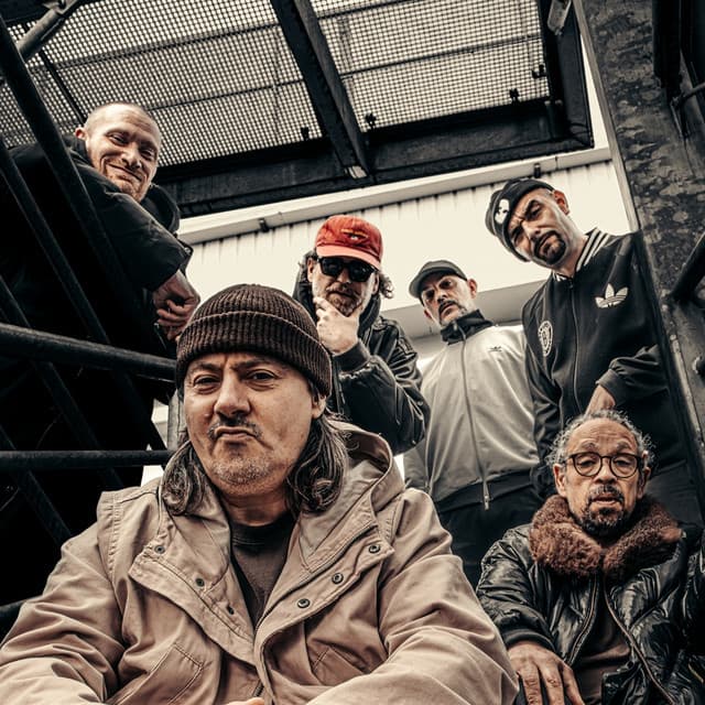 SVINKELS FAMILY & FRIENDS