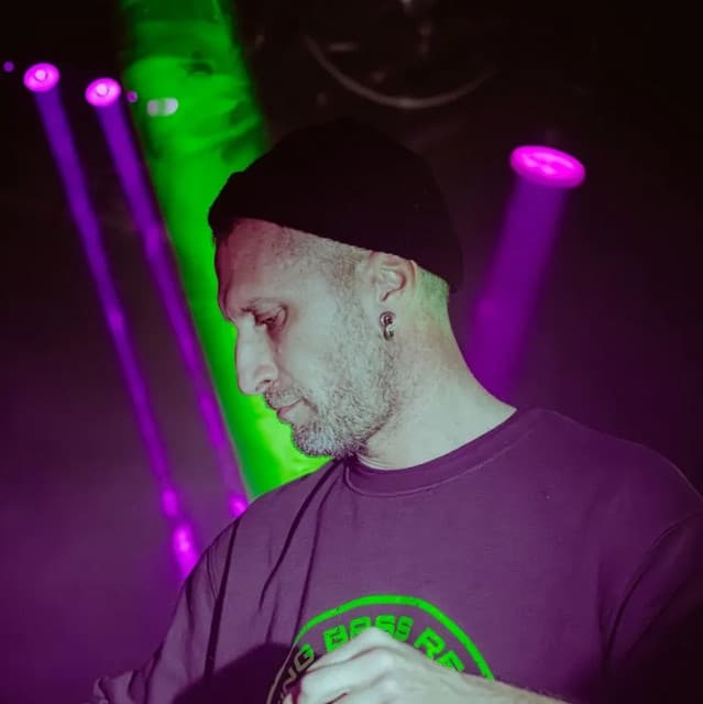 INSANE TEKNOLOGY