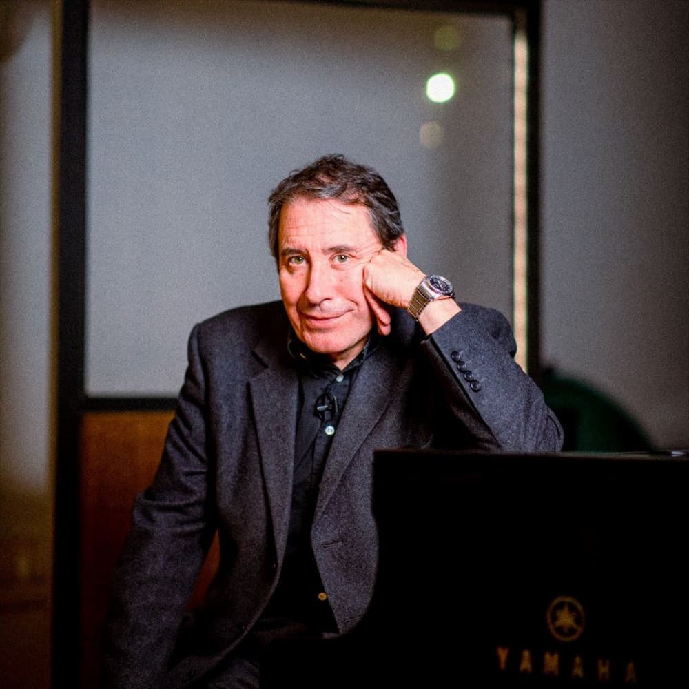 JOOLS HOLLAND