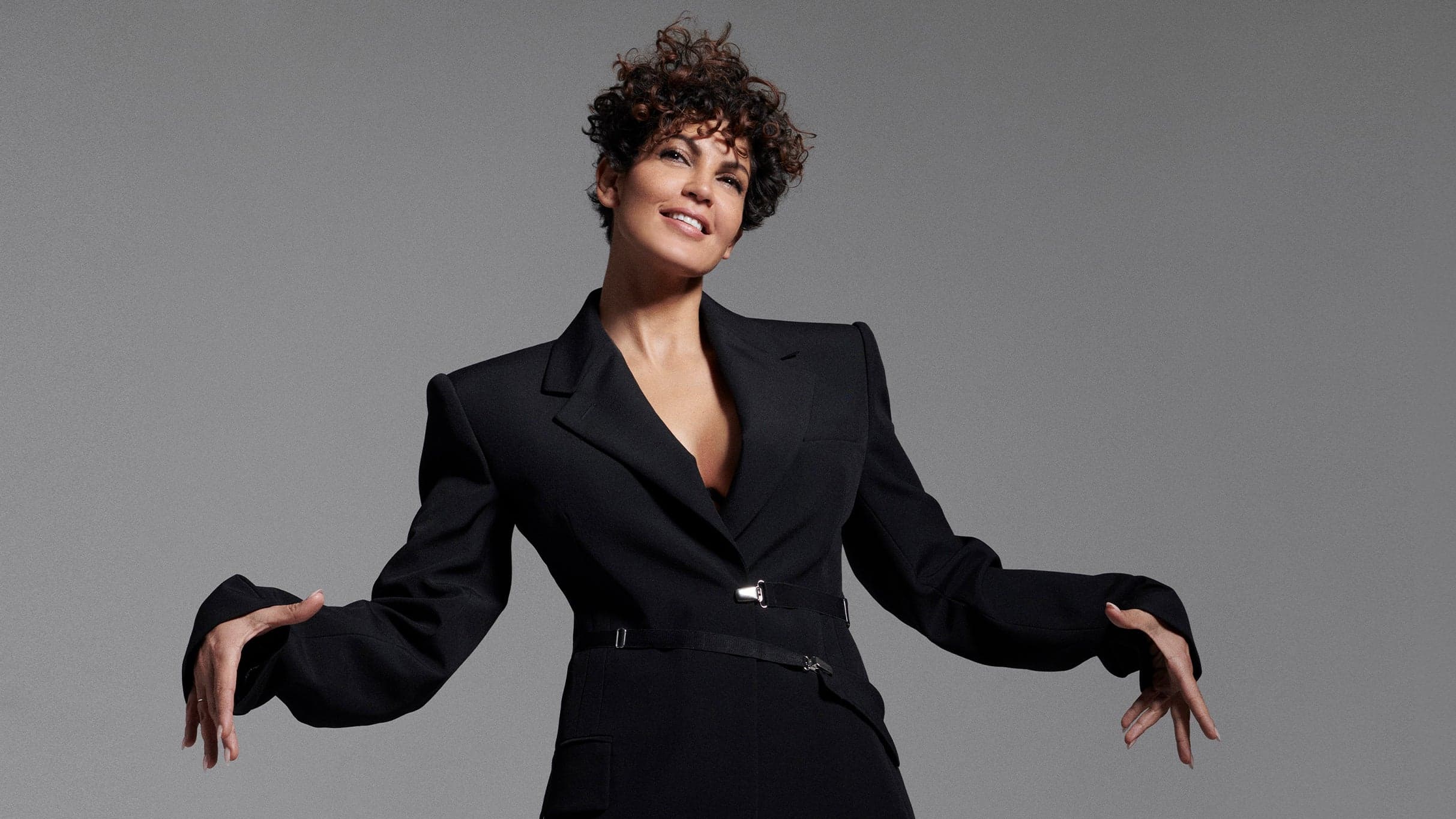 NAWELL MADANI - TOUT COURT