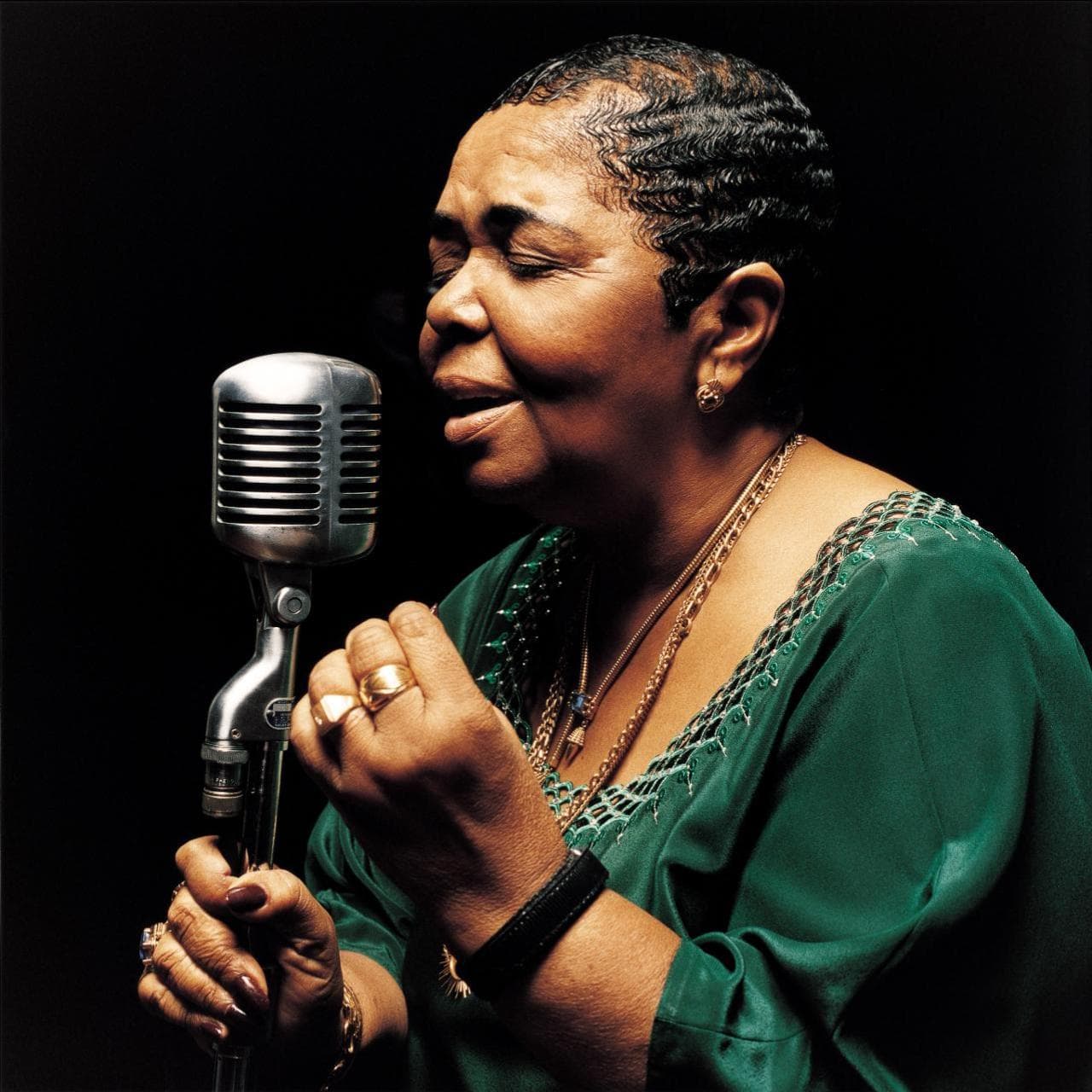Hommage Cesaria Evora avec Mayra Andrade + Stomy Bugsy + Dadoo
