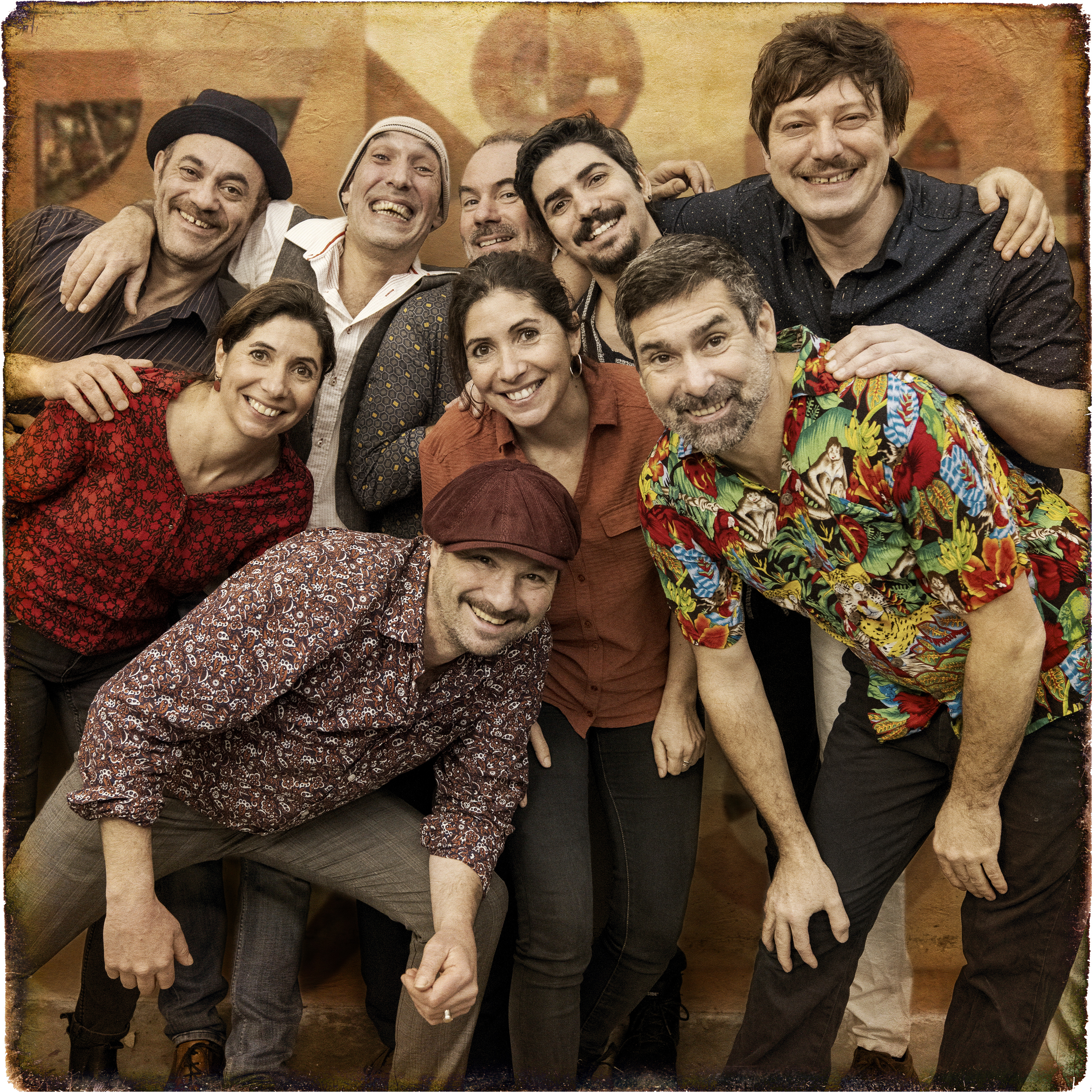 Les Ogres de Barback et La Rue Kétanou : Tout en Commun @ Festival Galettes du Monde